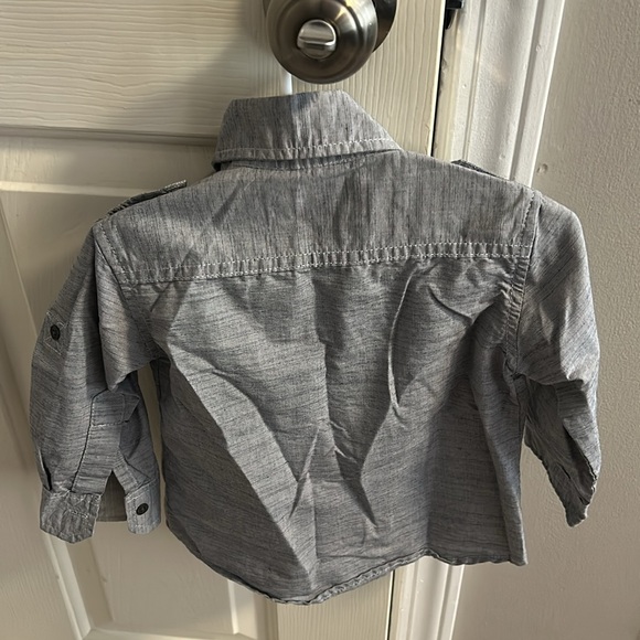 2T button ups - Picture 3 of 5